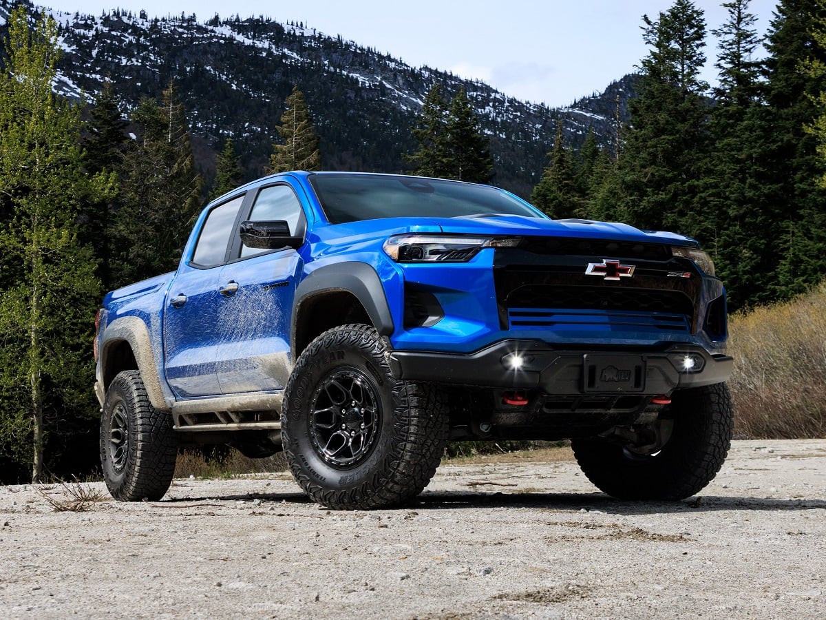 2024-chevrolet-colorado-zr2-bison-review-update